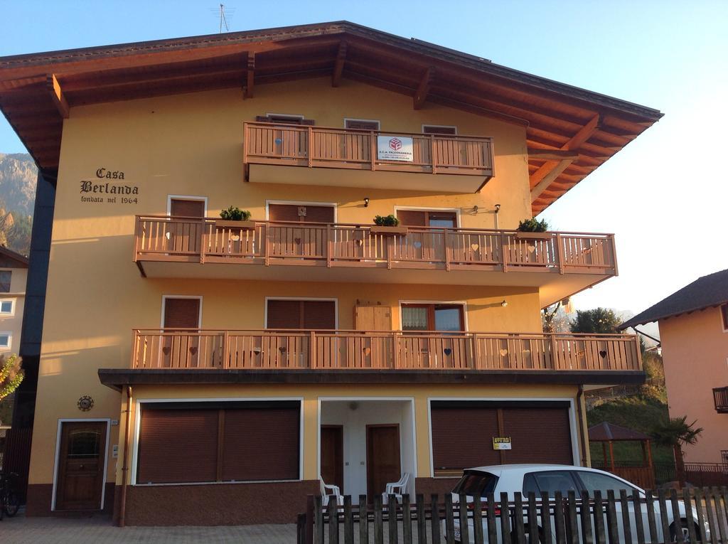 Appartement Casa Berlanda à Fiera Di Primiero Extérieur photo